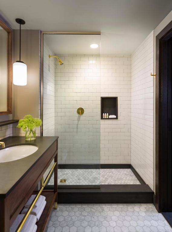 Kimpton Journeyman Hotel, an IHG Hotel - 