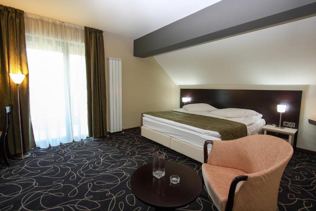Hotel Orizont - 豪华王室