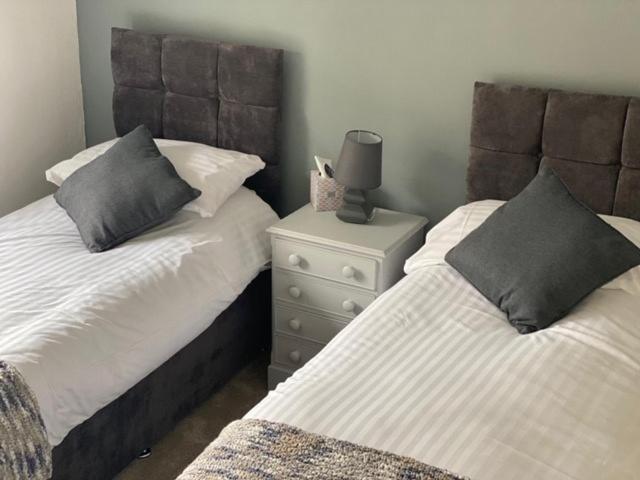 mad hatters bed and breakfast corby uk booking com