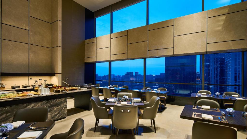 Posezení v ubytování InterContinental Hefei by IHG