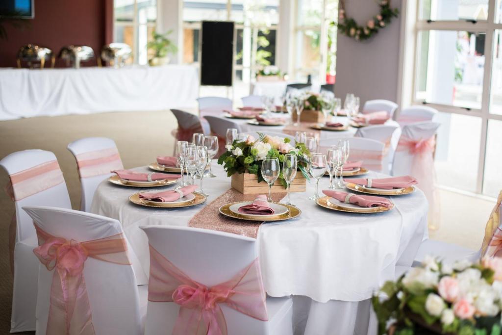 The Garden Hotel - Resim 4