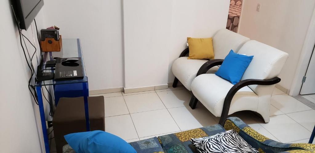  Apto Jacaraipe - quadra praia - excelente