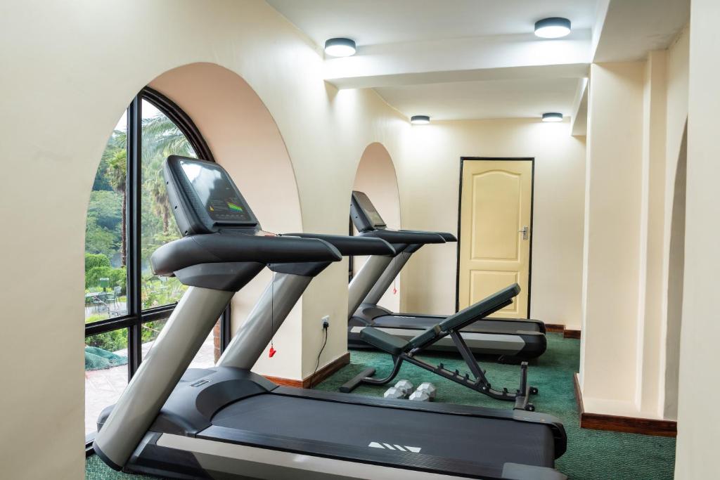 Fitness centrum a/nebo fitness zařízení v ubytování Sunbird Ku Chawe