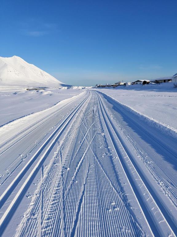 Hlíðarvegur 20 - Gagginn v zimě