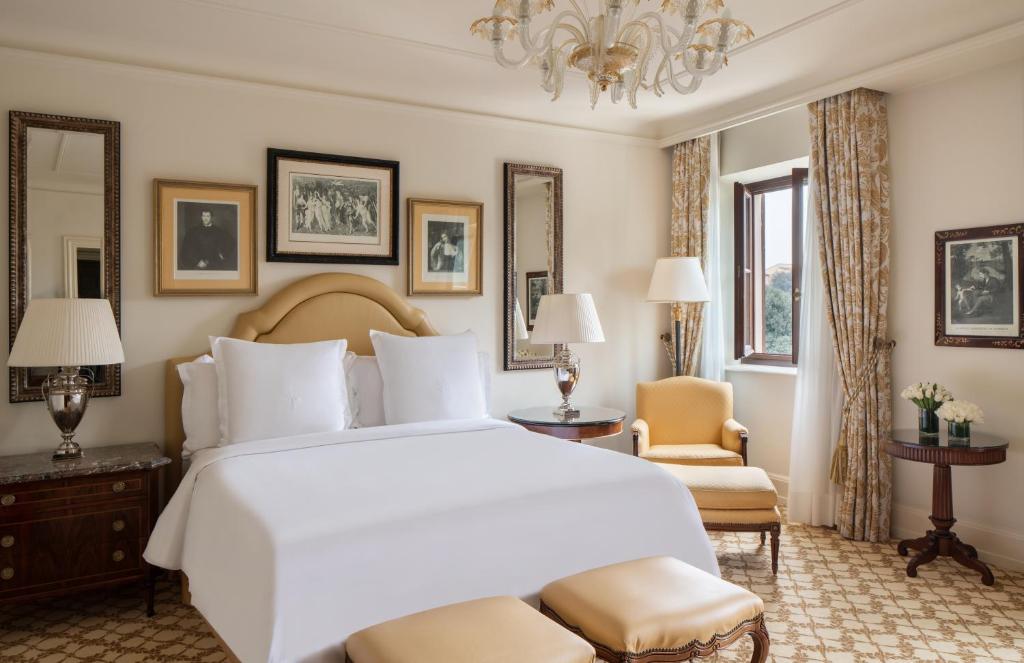 Four Seasons Hotel Firenze - Resim 36
