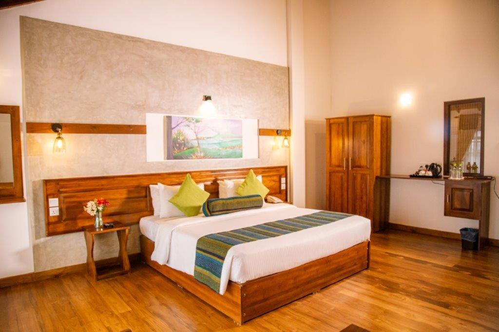 Seasons Villa - Nuwara Eliya - 2