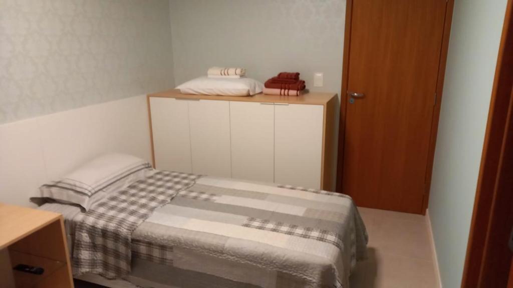  GUARAJUBA - Apartamento novíssimo 2 quartos - 170 m da praia GUARAJUBA - Apartamento novíssimo 2 quartos - 170 m da praia