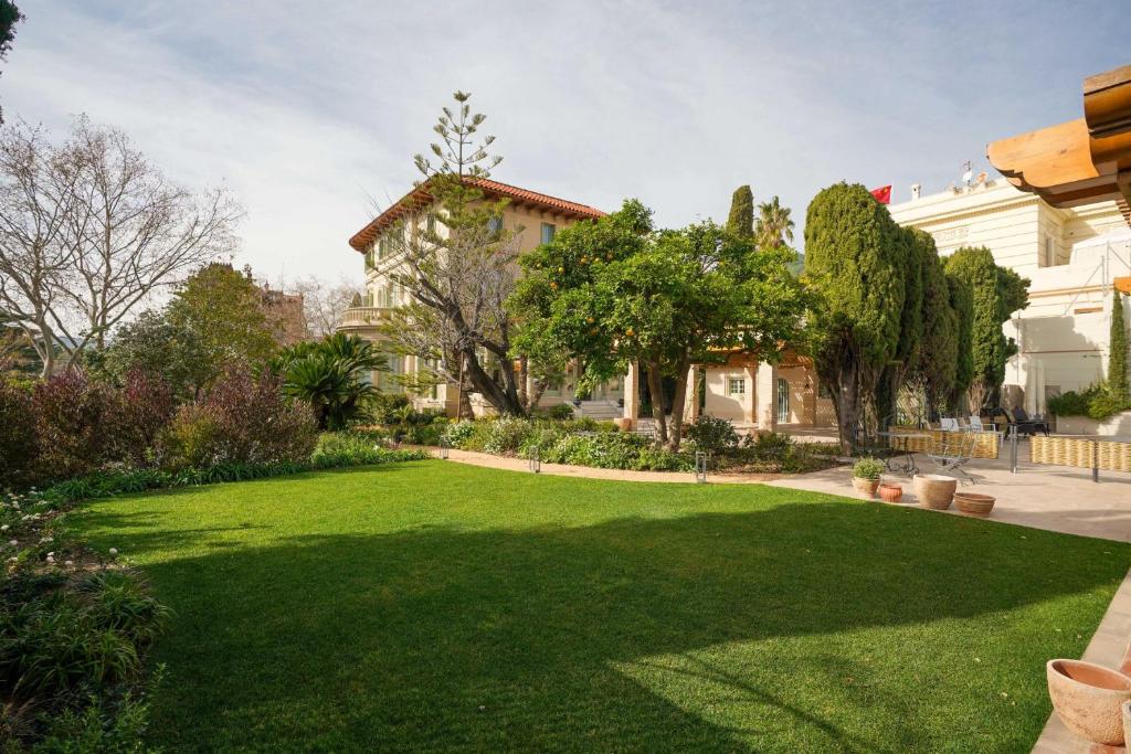 Hotel Boutique Mirlo Barcelona - Resim 38