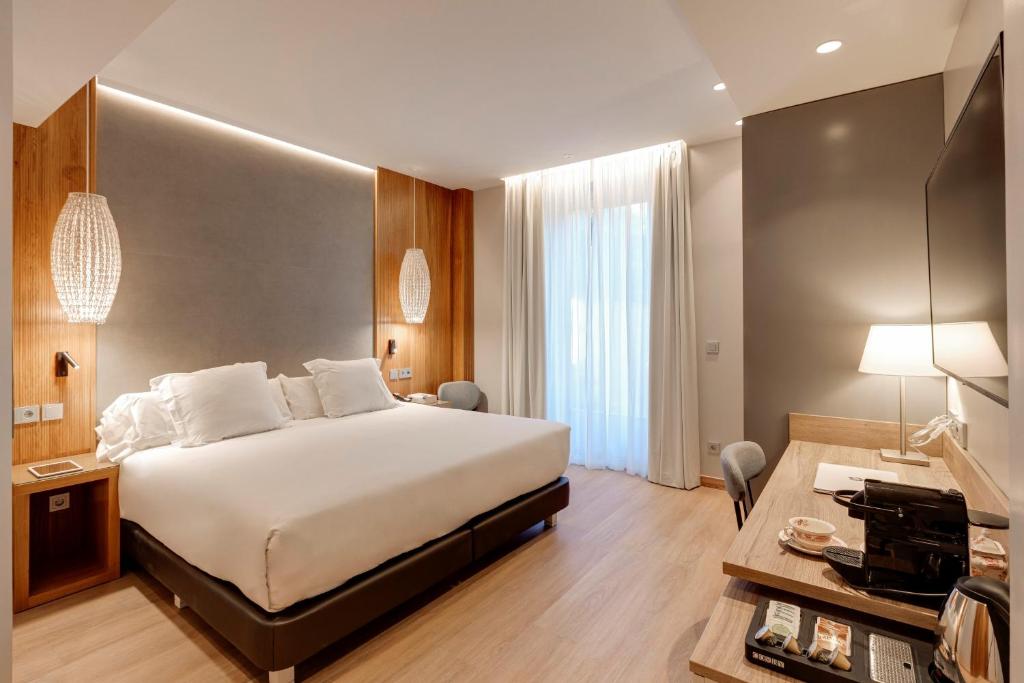 Hotel Boutique Mirlo Barcelona - Resim 23