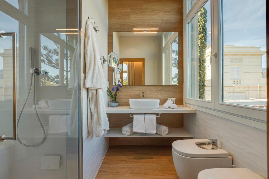 Kúpeľňa v ubytovaní Hotel Boutique Mirlo Barcelona