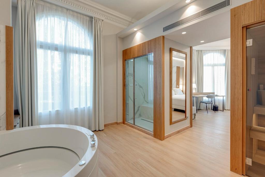 Kúpeľňa v ubytovaní Hotel Boutique Mirlo Barcelona