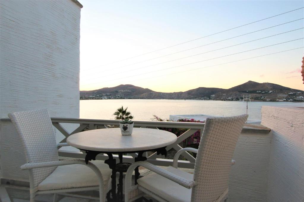 Parian Lithos Residence - 7