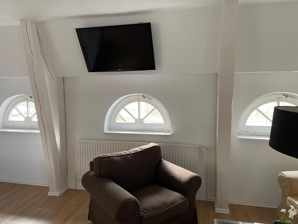 Klosterschänke Hude Hotel Ferienwohnungen Restaurant Café - Junior Suite Con Vistas Al Jardín
