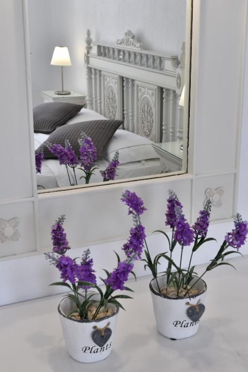 Parian Lithos Residence - 17