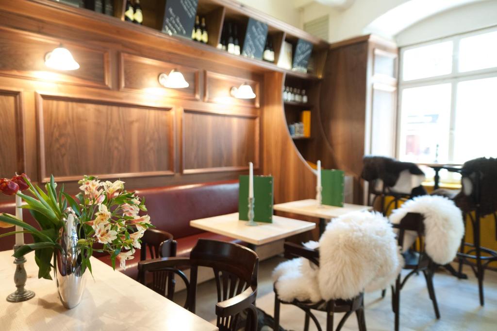 Posezení v ubytování Hotel Engel - Lindauer Bier und Weinstube