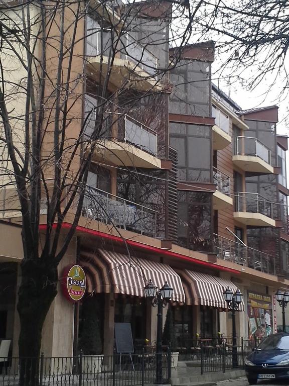Budova, kde se apartmán nachází