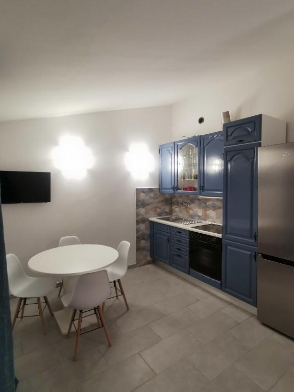 Kuchnia lub aneks kuchenny w obiekcie Apartmani Viktorija