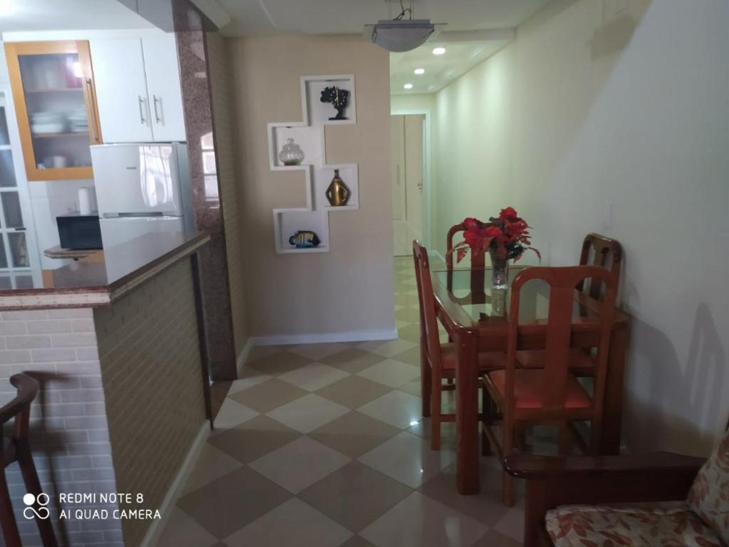  Ótimo apto 3 quartos - Peró Cabo Frio