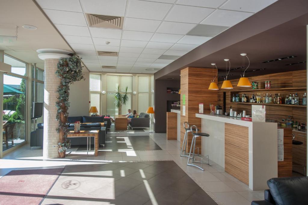 A seating area at Jeravi Beach Hotel - All Inclusive