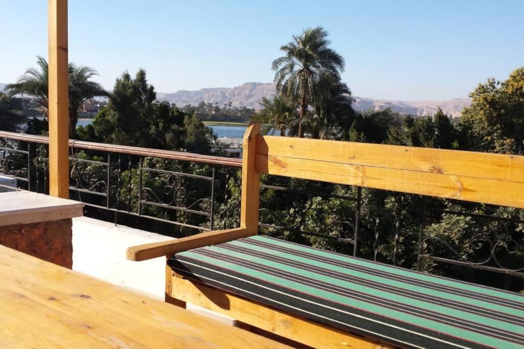 LUXOR NILE VIEW near isis cruise boat stop