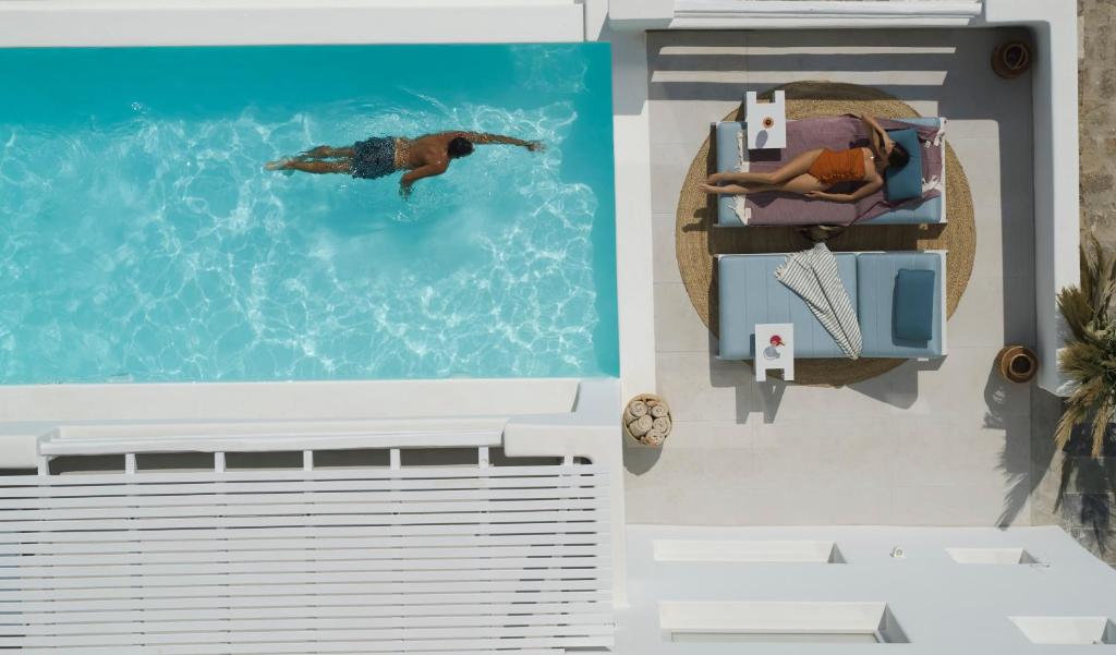 Bazén v ubytování Epic Blue Mykonos nebo v jeho okolí