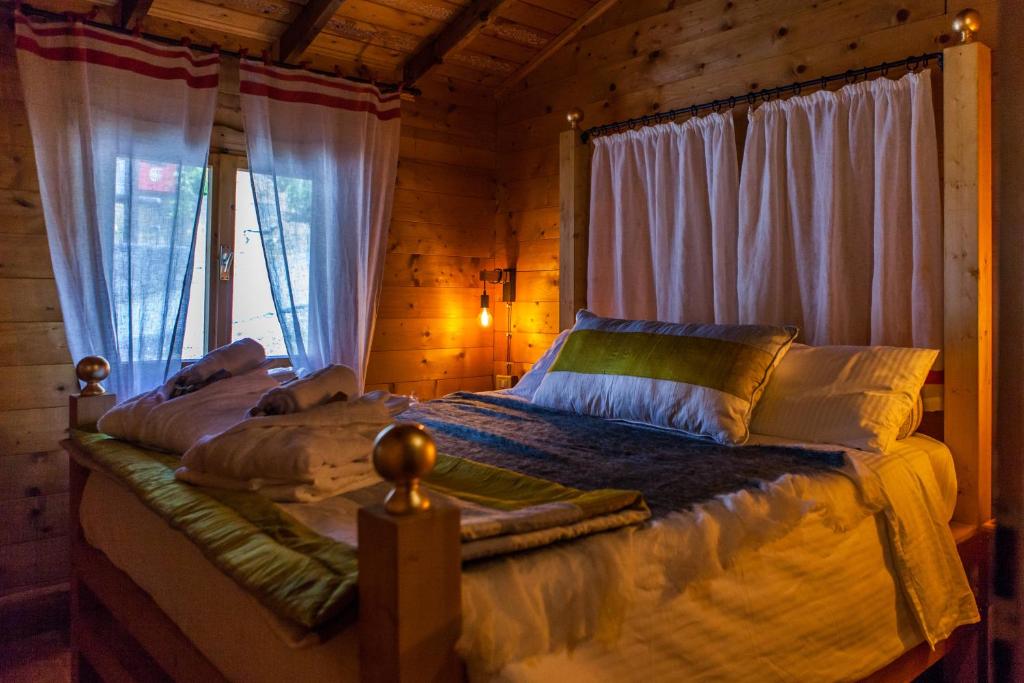 Posteľ alebo postele v izbe v ubytovaní Il Ciocco Hotels
