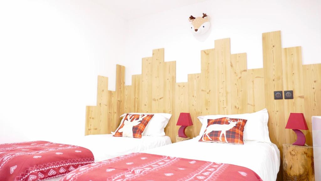 Postel nebo postele na pokoji v ubytování Appartement spacieux 300m2 - Sauna - BBQ - Terrasse