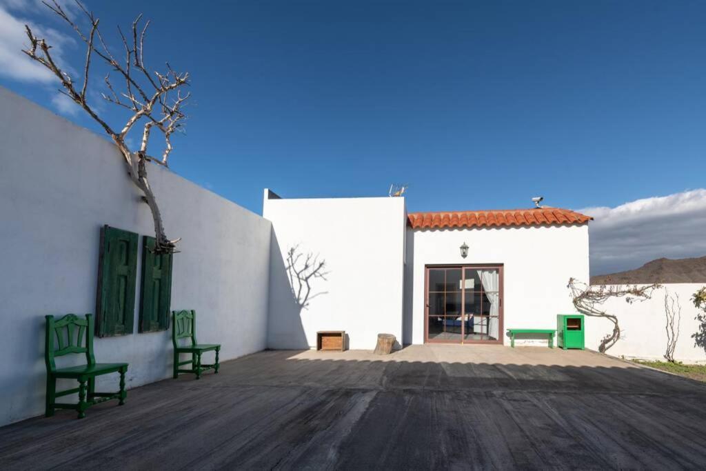 El edificio en el que está la casa vacacional
