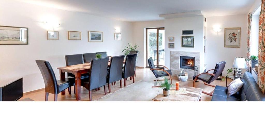 Luxury Lakehouses in Brodnica Lake District - Housity