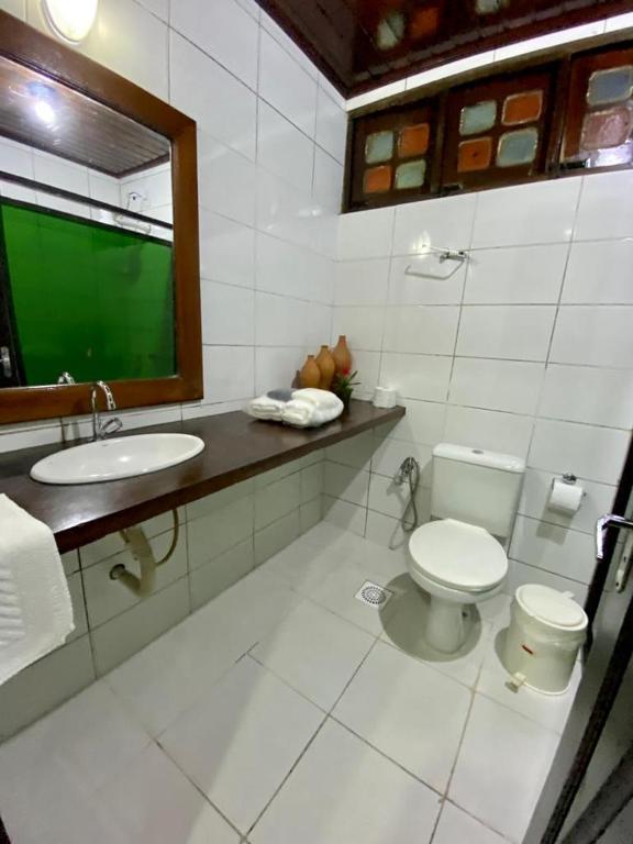  ReservAmazon Forest Hotel