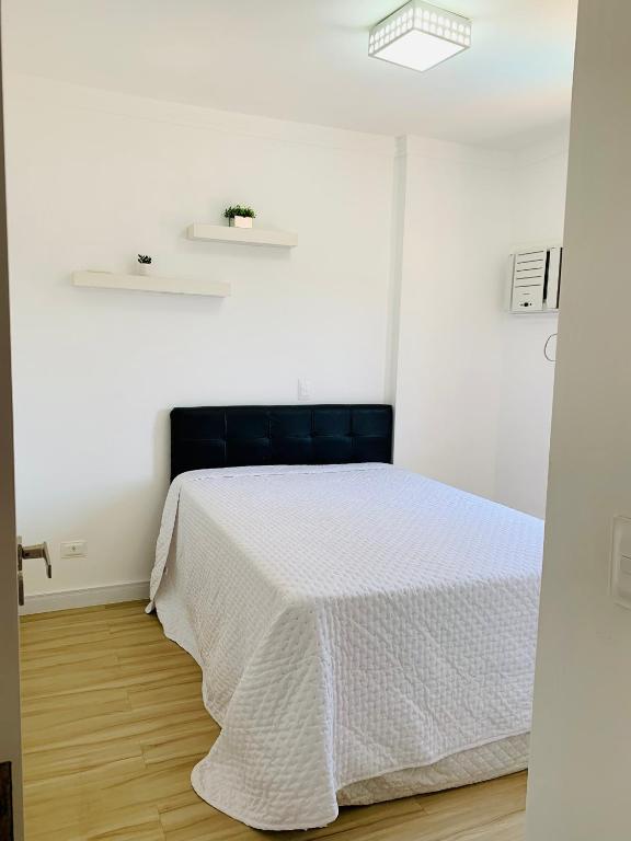  Apartamento Guarujá Enseada novo