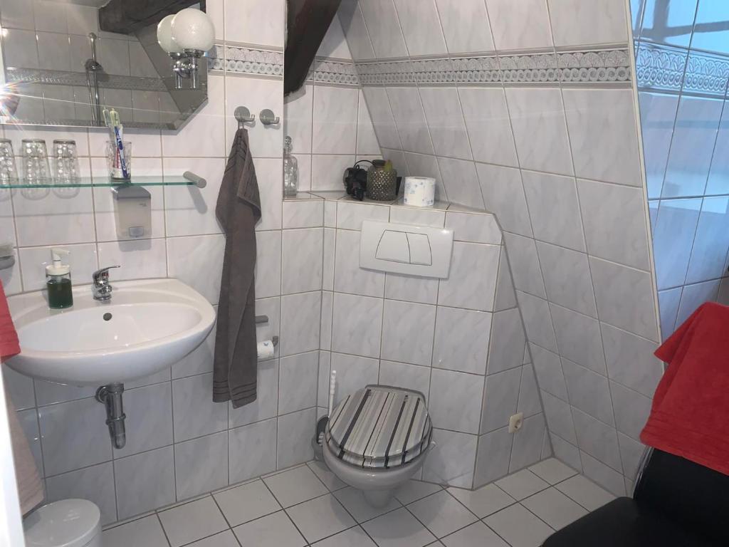 Koupelna v ubytování Hotel am Neumarkt
