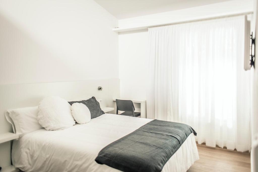 Tramuntana Hotel - Adults Only, Cadaqués – Bijgewerkte ...