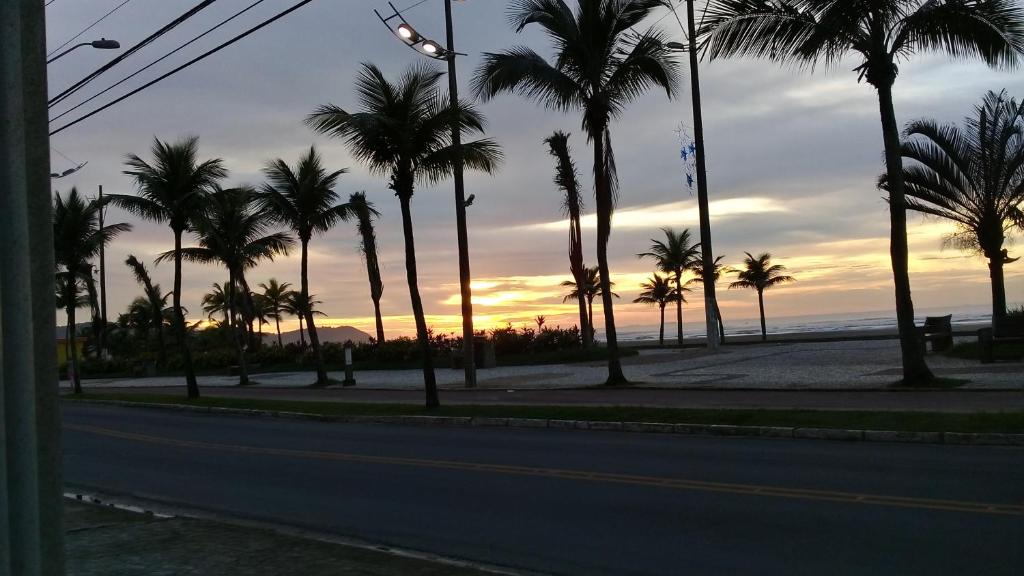  Lindo apto na Praia Grande