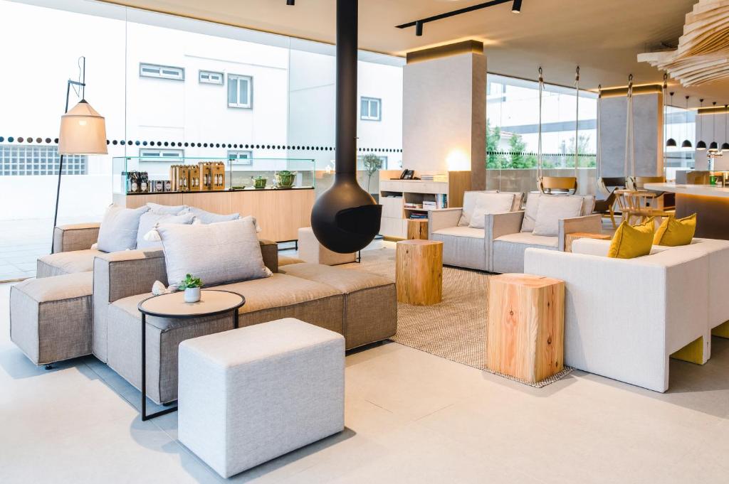 Uma área de estar em Mercure Fátima