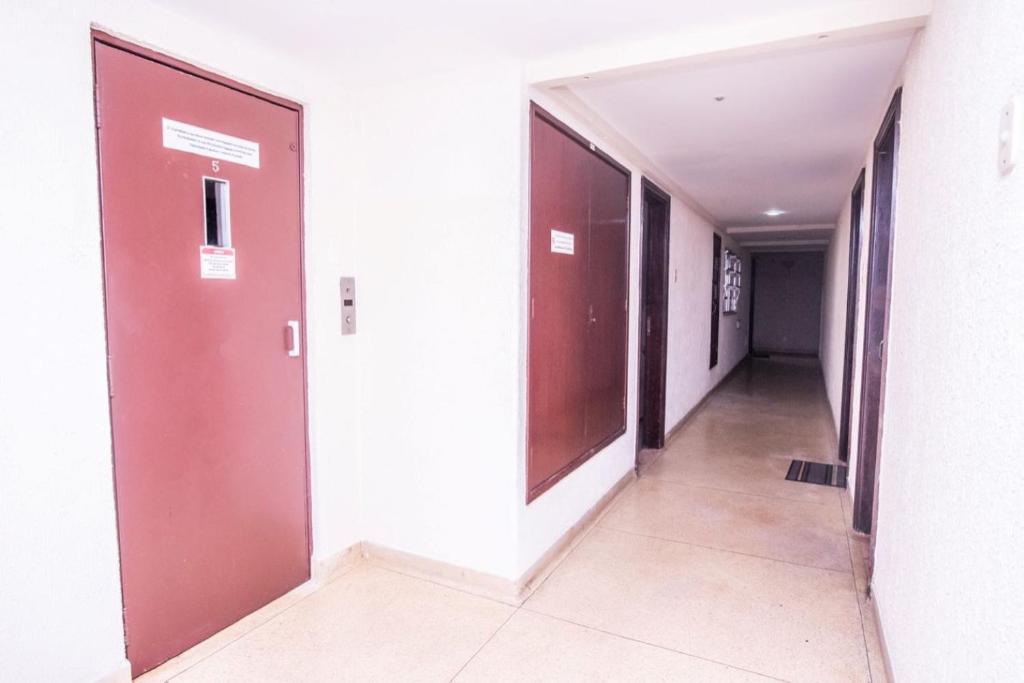  CHARMOSO APARTAMENTO A 100 metros DA PRAIA
