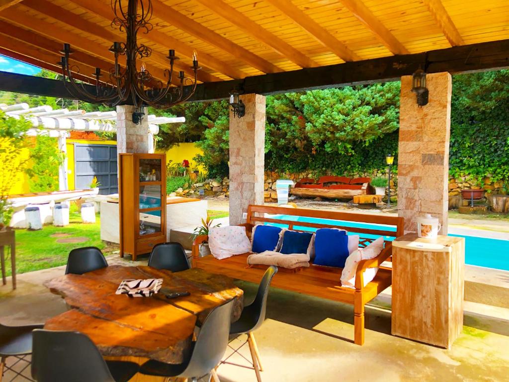  Campos House