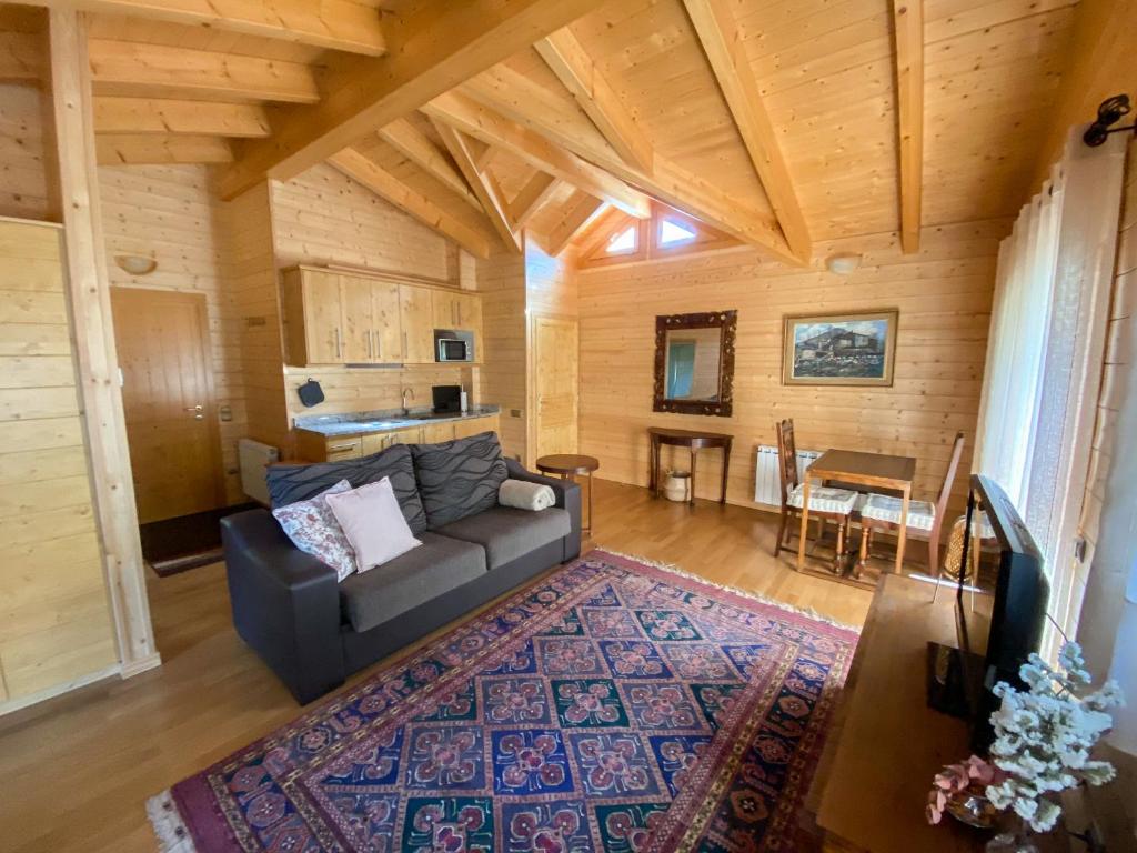 Kuchyňa alebo kuchynka v ubytovaní Casa MARAVILLA 8 pax. Deporte y relax exclusivo!
