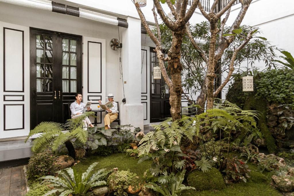 99 The Heritage Hotel - 10