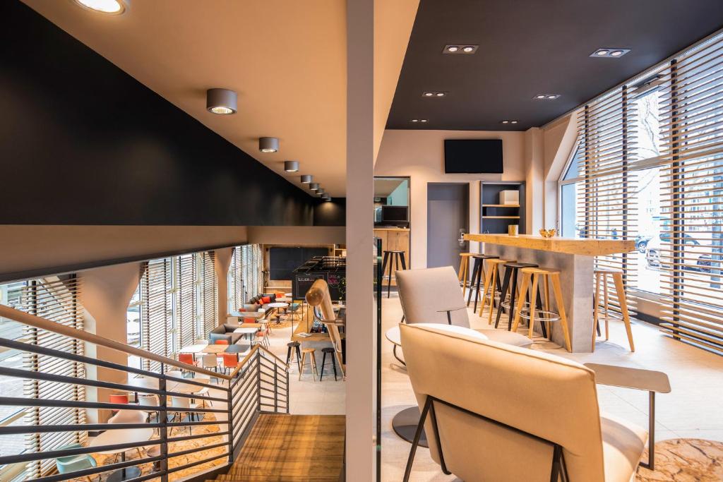 Posezení v ubytování ibis Heidelberg Hauptbahnhof