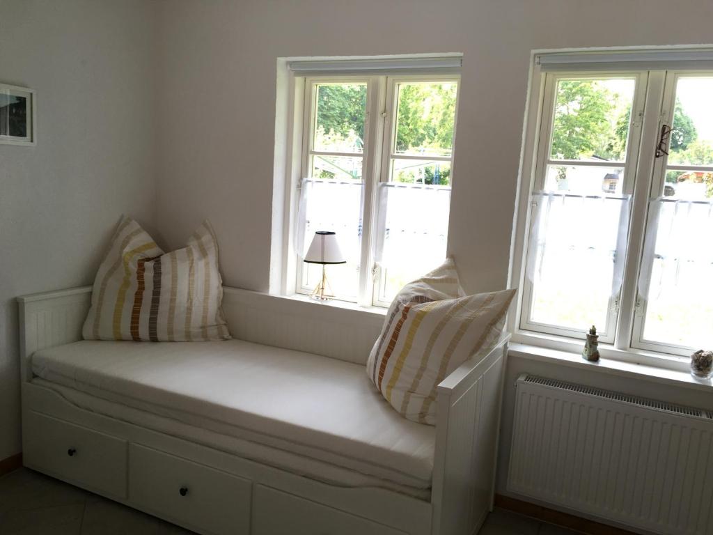Ferienhaus Alte Schule Rambin auf Rügen - Holiday Home