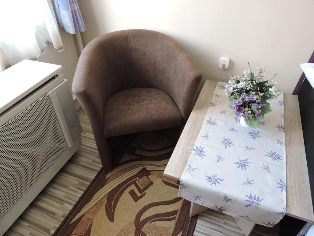 Posedenie v ubytovaní Melinda Apartman