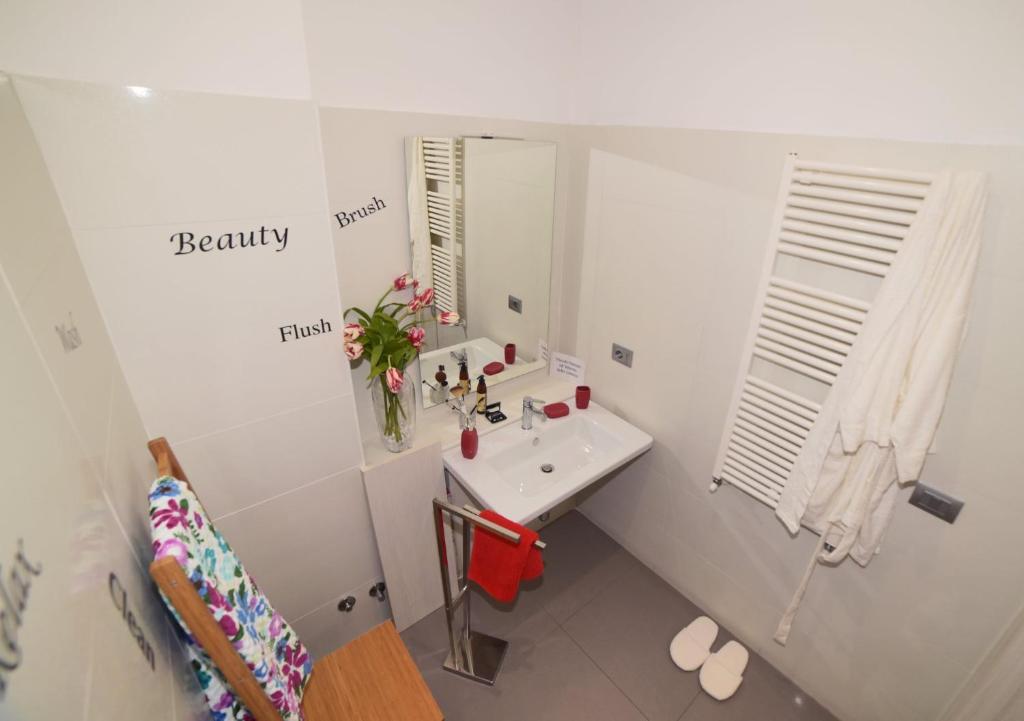 B&B Lamezia Terme - Deluxe Double O Twin Room Con Vista Al Jardín