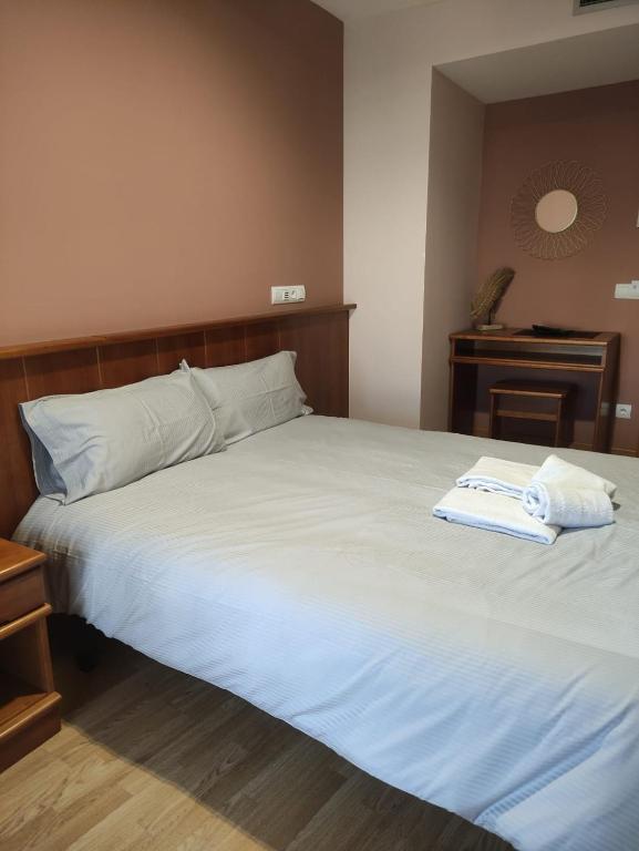 La Gallega - Deluxe Double Room With Balcony