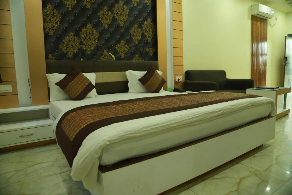 Hotel Sukhdeo Palace - 