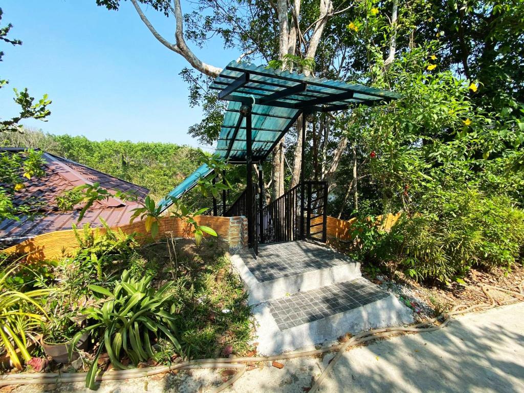 Fotografie z fotogalerie ubytování Keree Lakeview v destinaci Chanthaburi