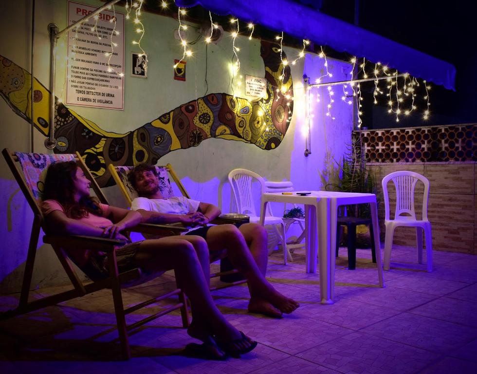  Leo's Clan Beach Hostel