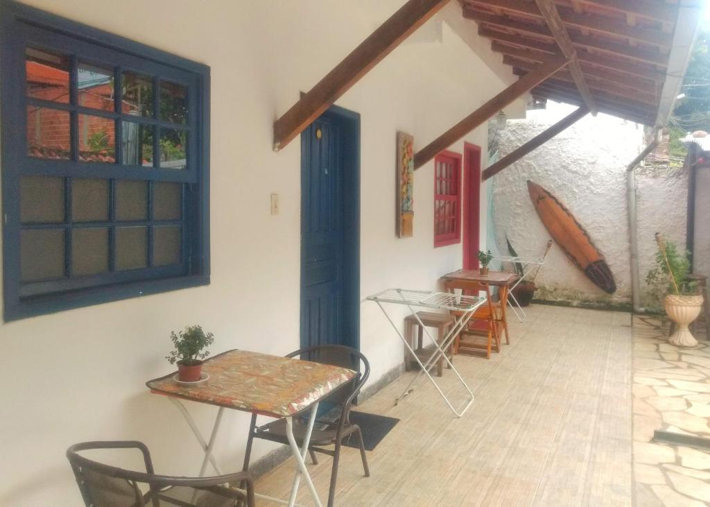Posezení v ubytování Leo's Clan Beach Hostel