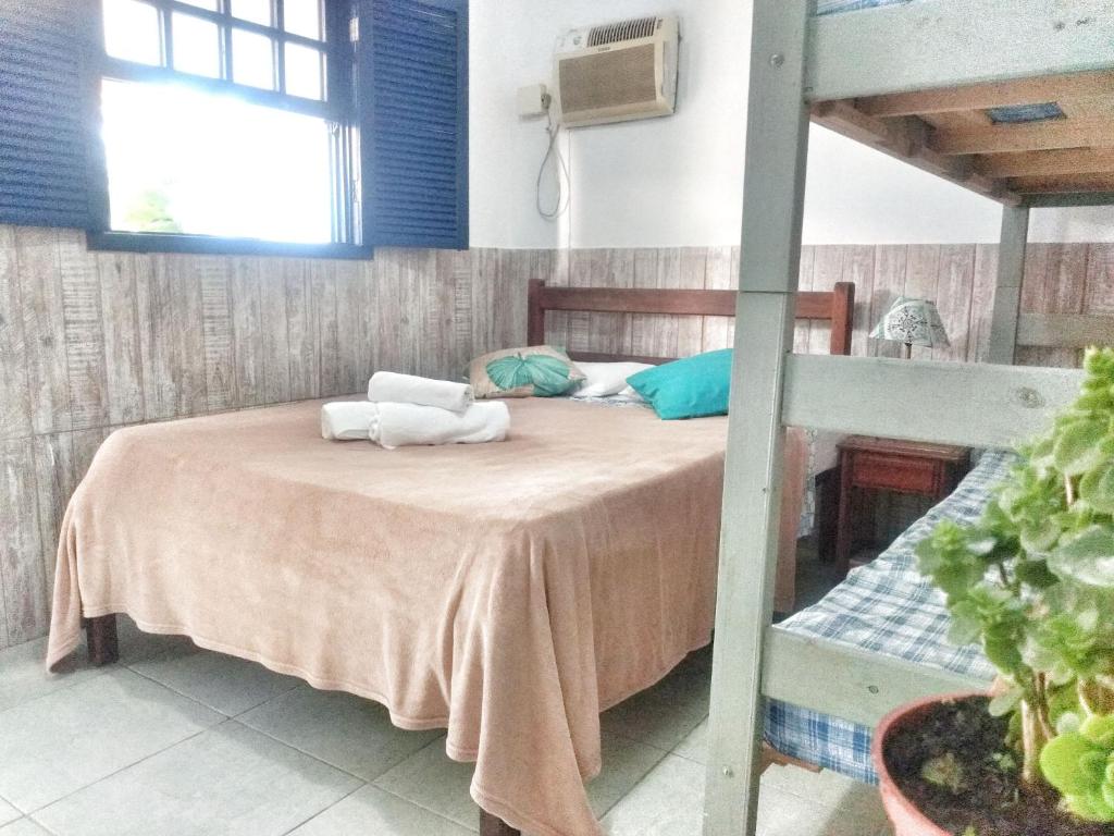  Leo's Clan Beach Hostel