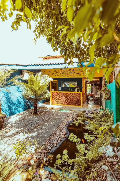  Cosmopolitan Hostel